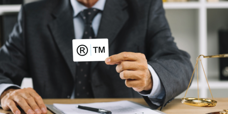 Expertos en derecho marcario